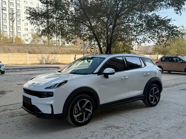 LYNK & CO. 06 EM P 2023