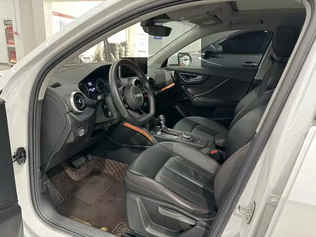 Audi Q2L — миниатюра 4