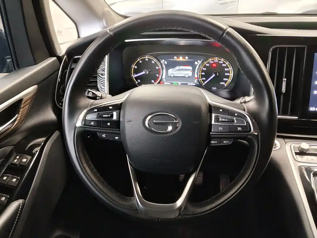 GAC M8 2021 390T Premium