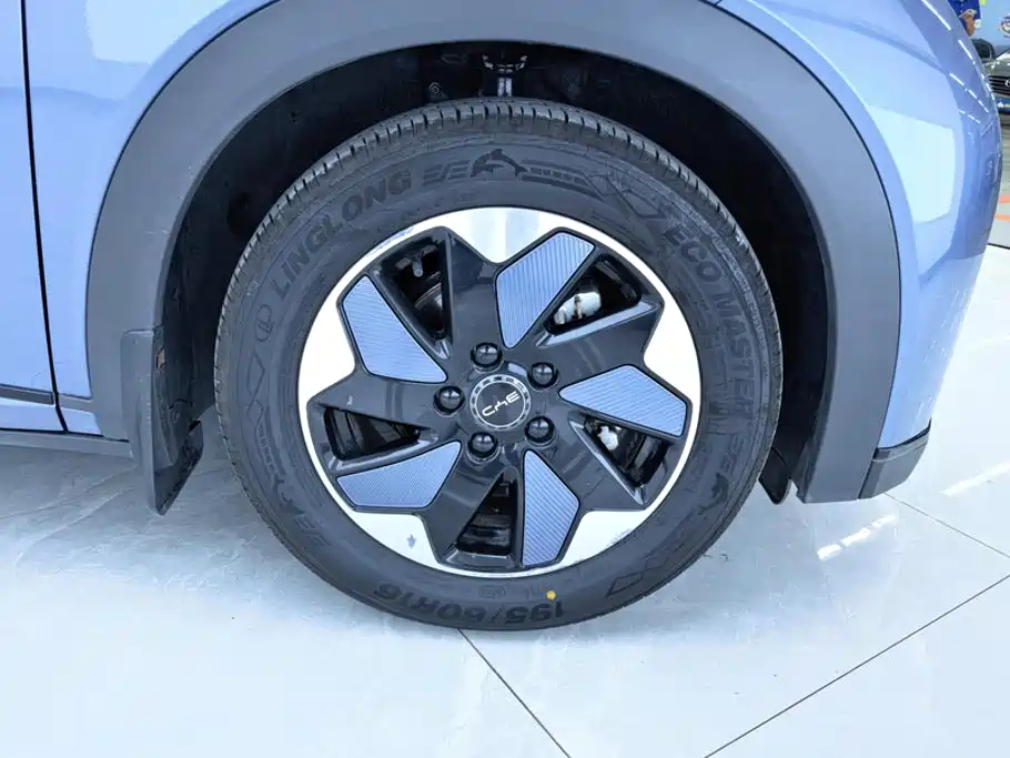 BYD Dolphin — миниатюра 6
