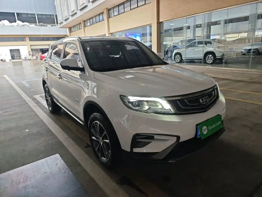 Geely Boyue — миниатюра 4