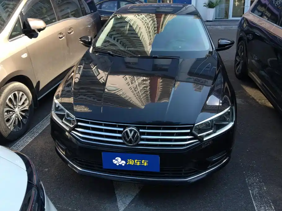 Volkswagen Bora — миниатюра 2