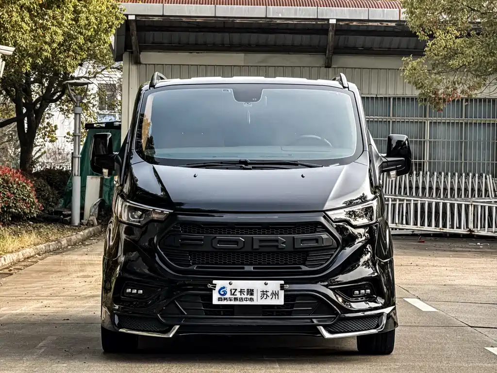 Ford Tourneo 2024 2.0T AT