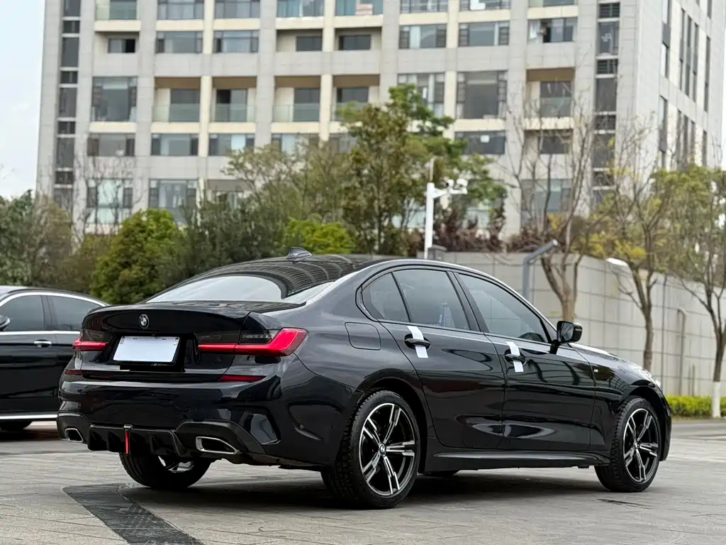 BMW 3 Series 3 2021 325i M Sport