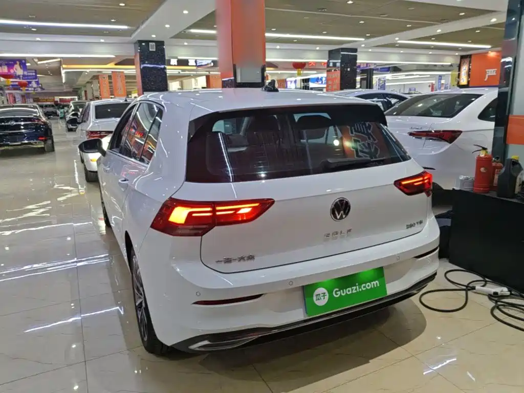 Volkswagen Golf — миниатюра 5