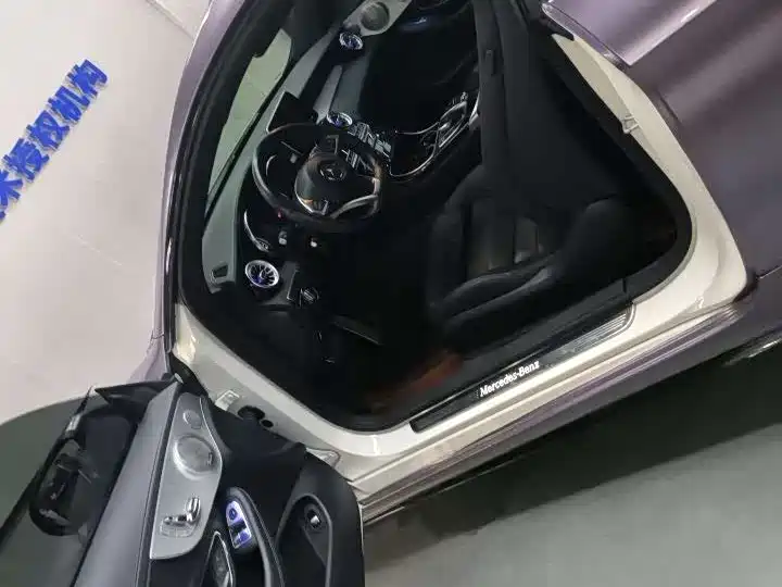 Mercedes-Benz C-Class (Import) — миниатюра 5