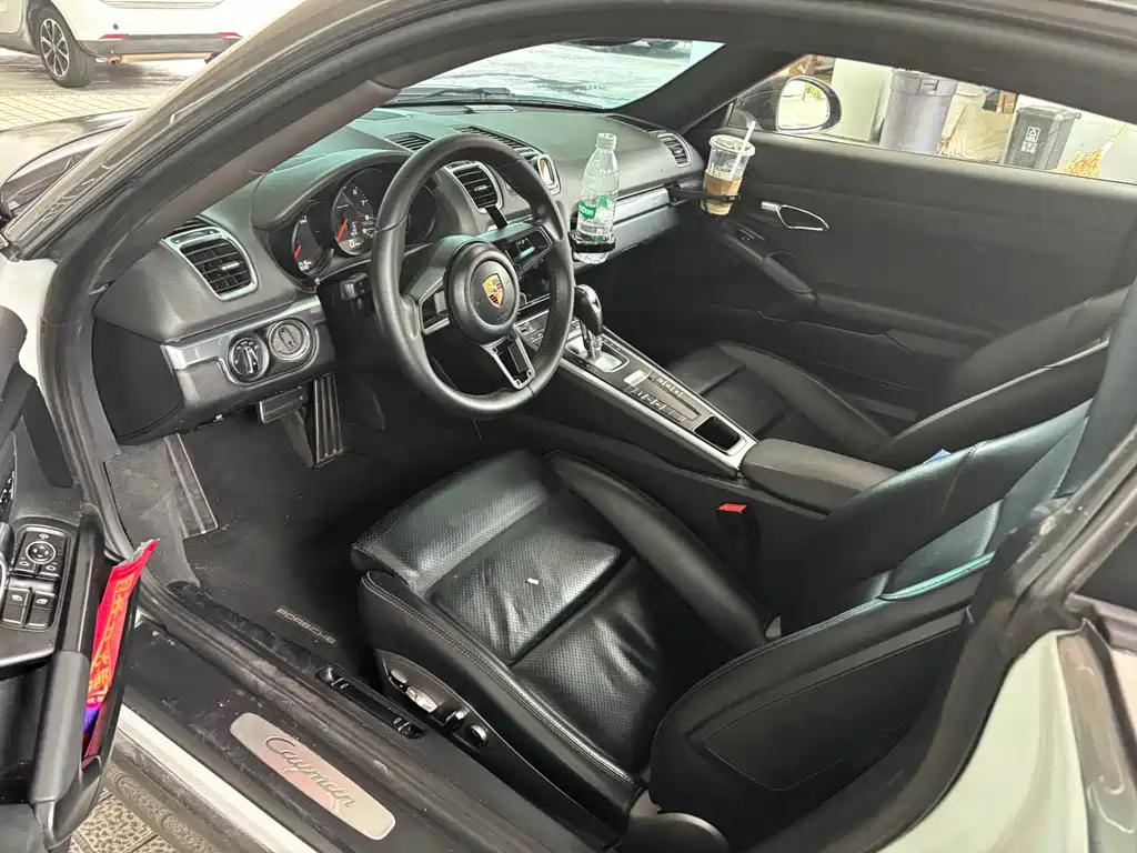 Porsche Cayman 2015 Cayman Style Edition 2.7L