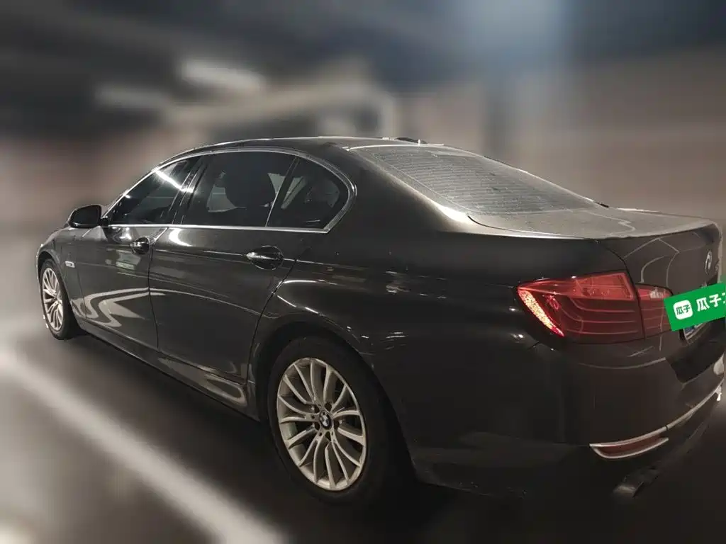 BMW 5 Series — миниатюра 25