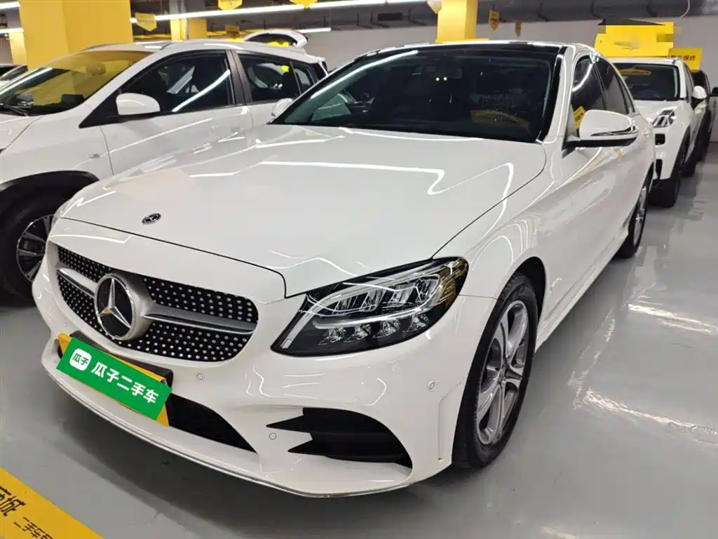 Mercedes-Benz C-Class 2021