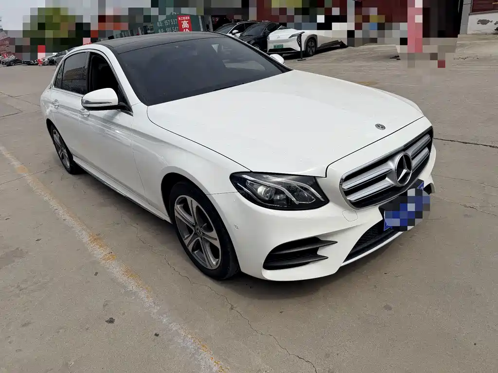 Mercedes-Benz E-Class — миниатюра 4