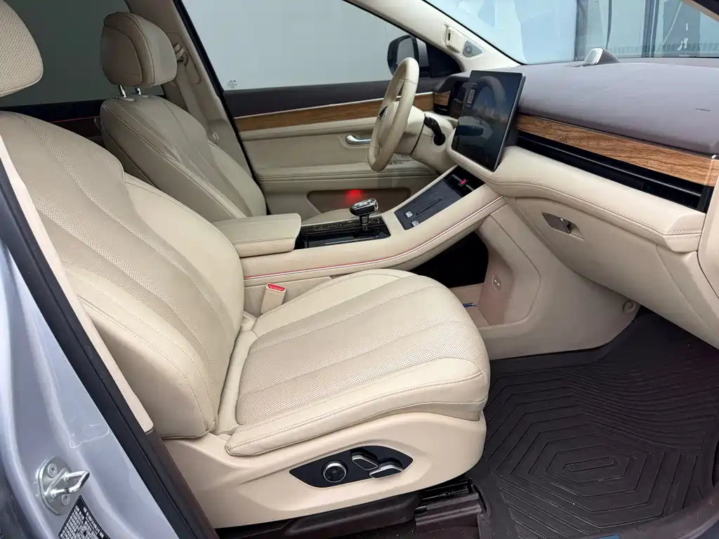 AITO ASK THE WORLD M7