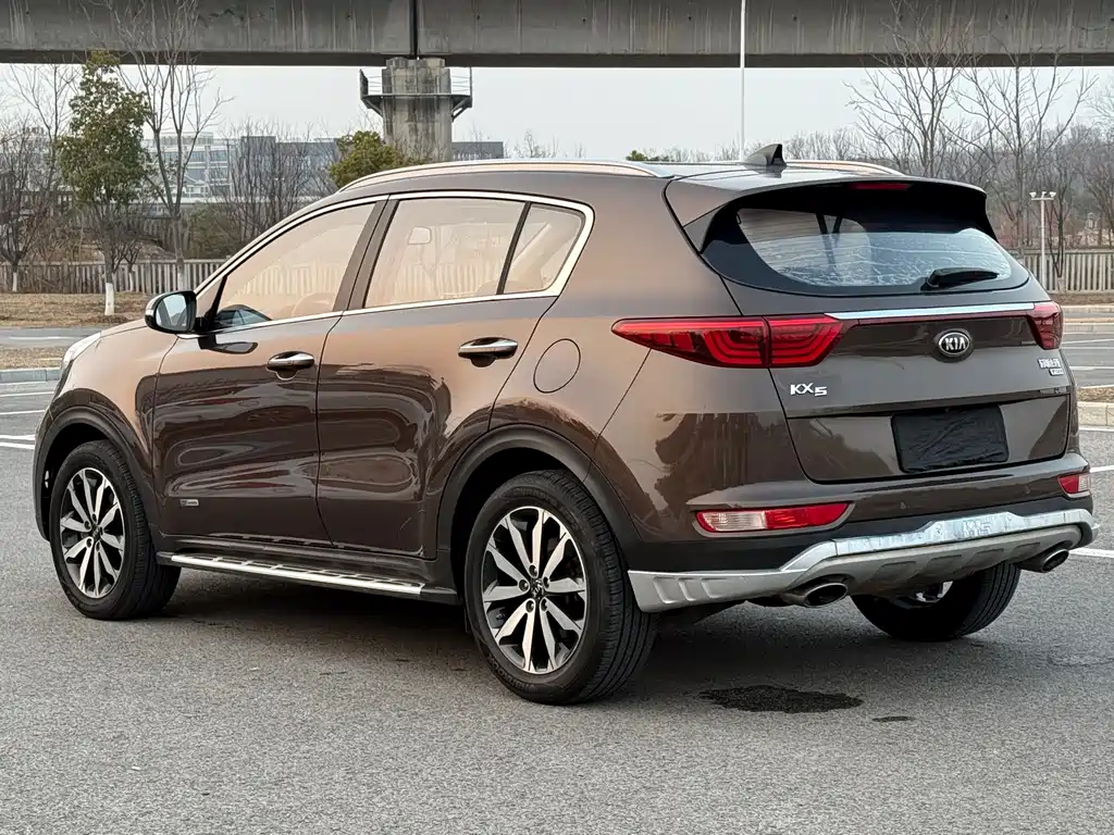 Kia KX5 2016 1.6T AT Premium