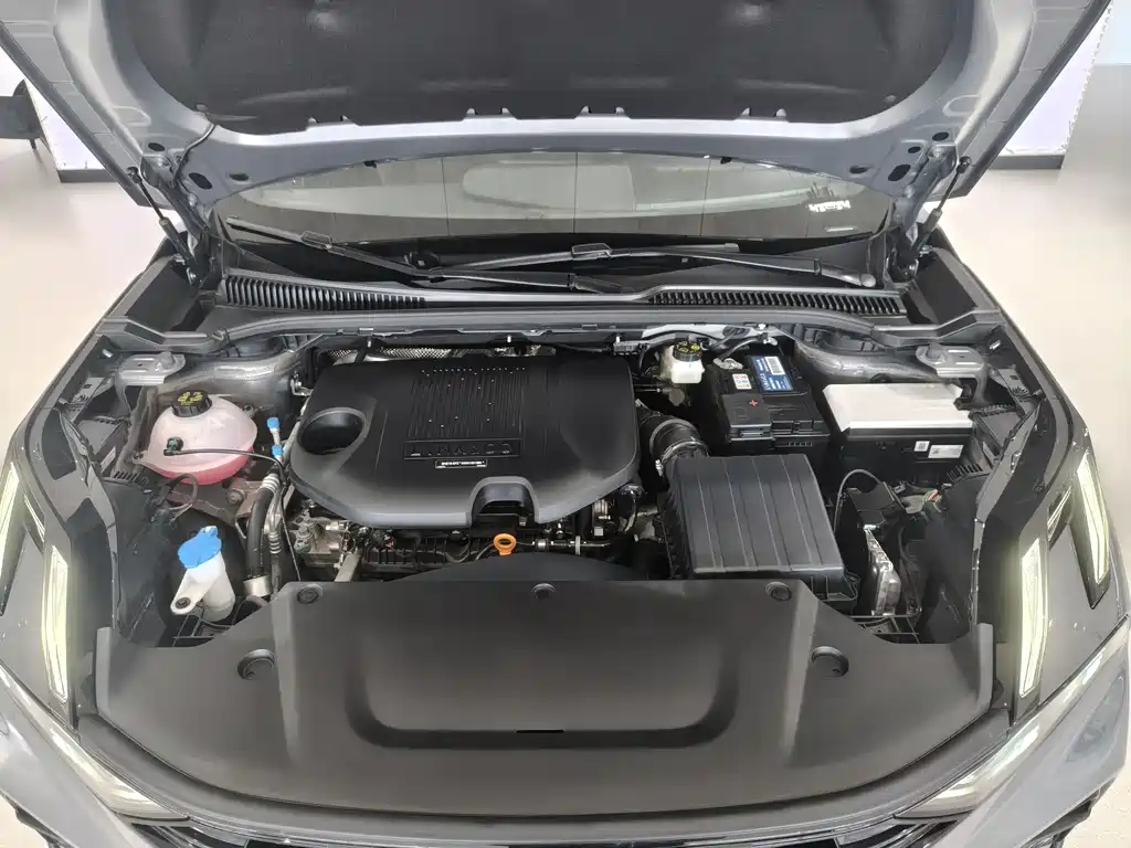 Lynk & Co 06 2026 Relive 1.5T Ultra