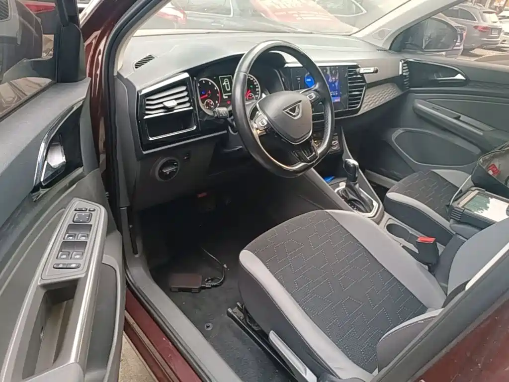 Jetta VS7 — миниатюра 16