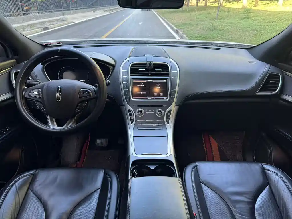 Lincoln MKX — миниатюра 14