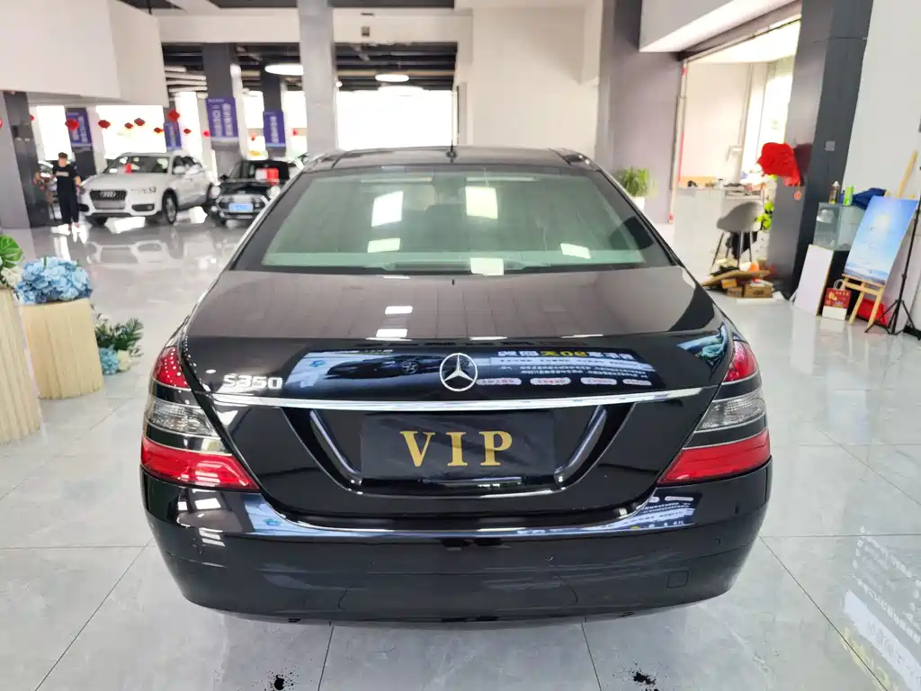 Mercedes-Benz S-Class — миниатюра 13