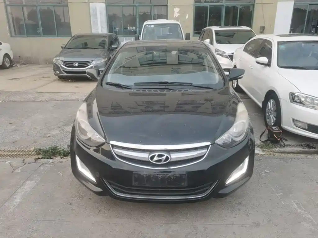 Hyundai Elantra Langdong — миниатюра 3