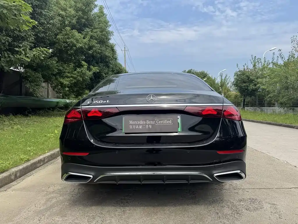 Mercedes-Benz E-Class New Energy — миниатюра 17