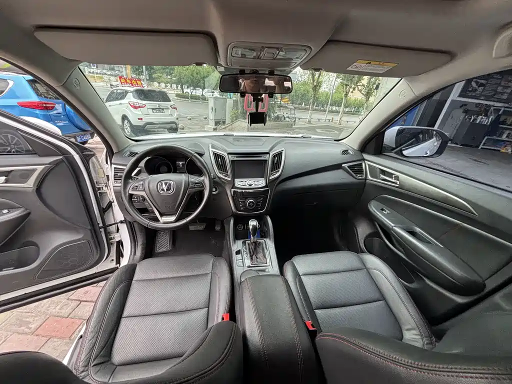 Changan CS75 — миниатюра 7