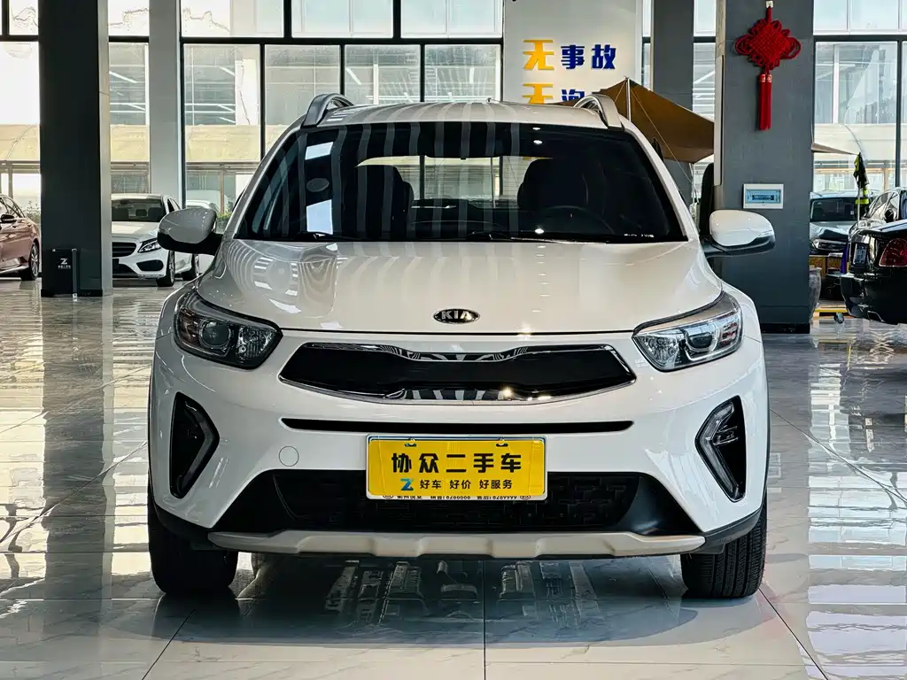 Kia KX1