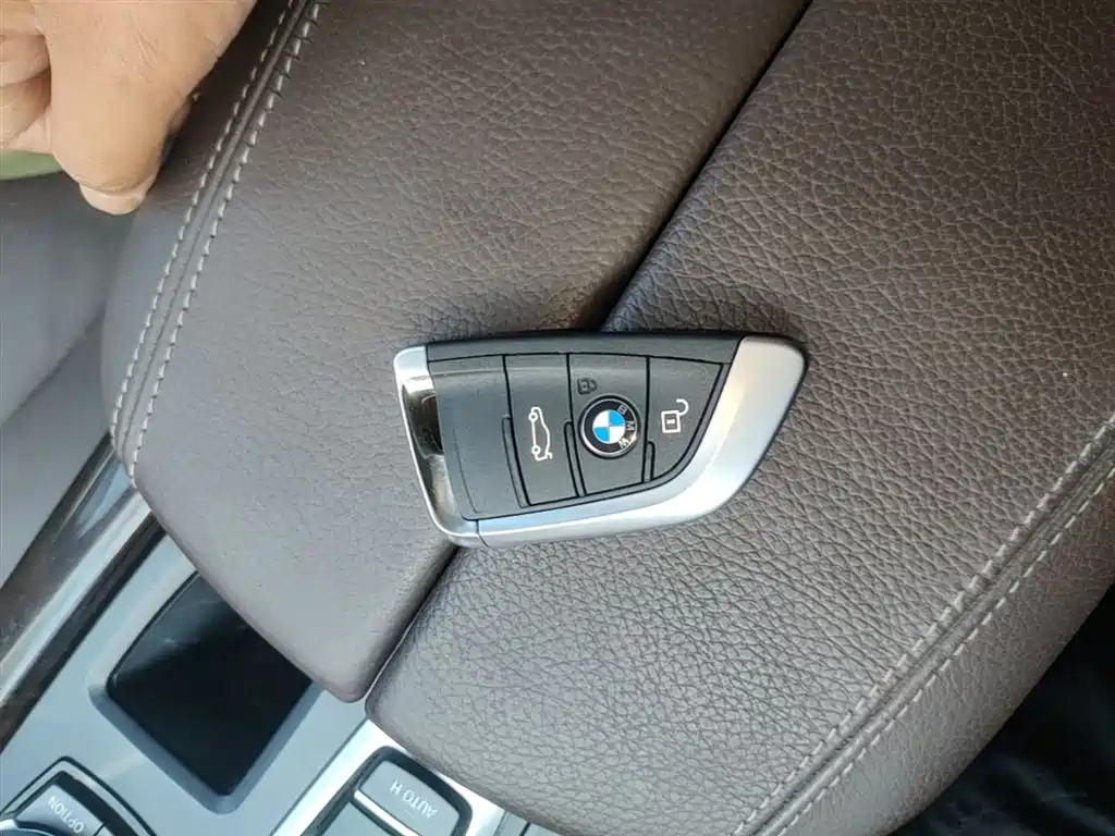 BMW X5 2015 xDrive28i