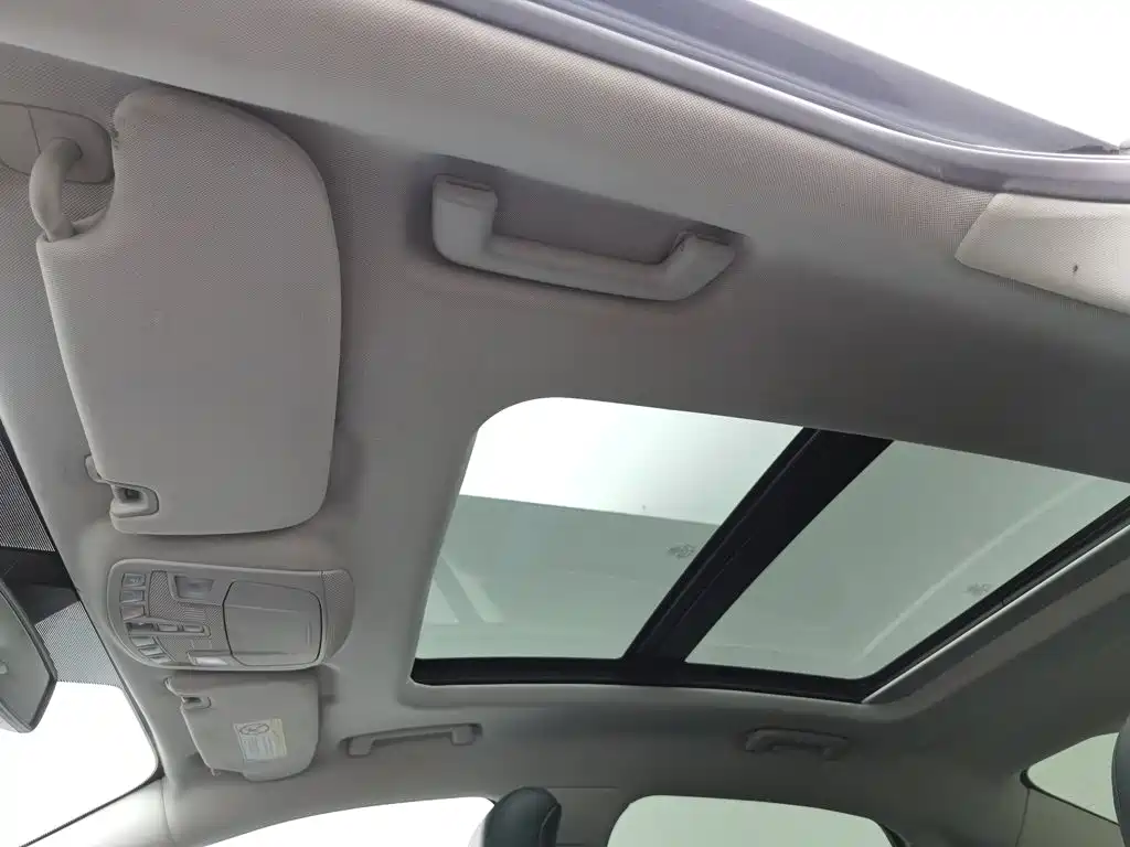Ford Taurus — миниатюра 14