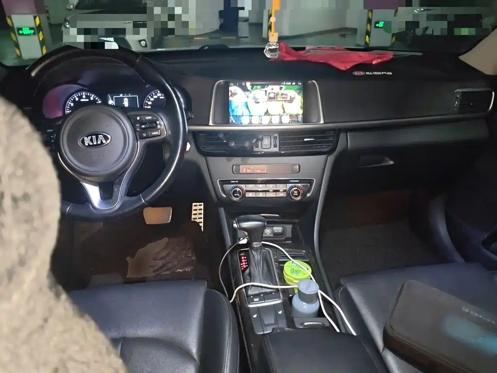 Kia K5 — миниатюра 10