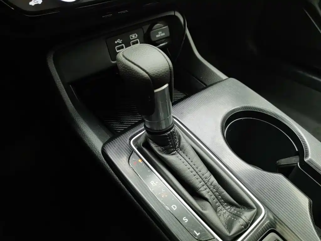 Honda Integra — миниатюра 13