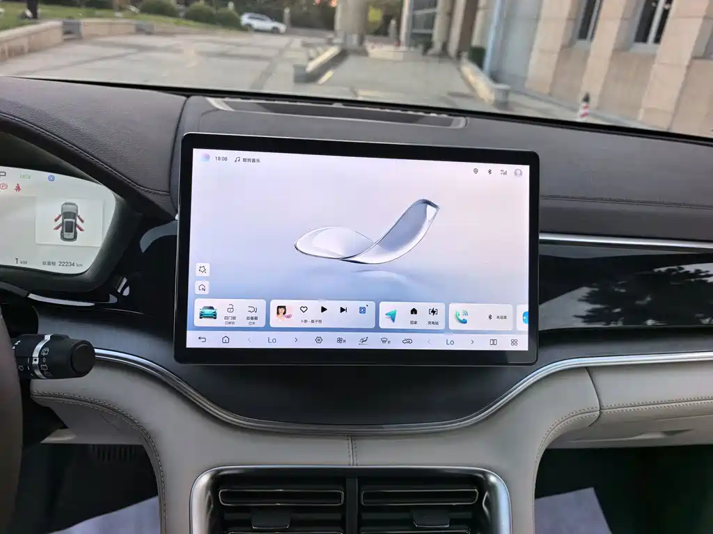 BYD PLUS New Energy — миниатюра 15