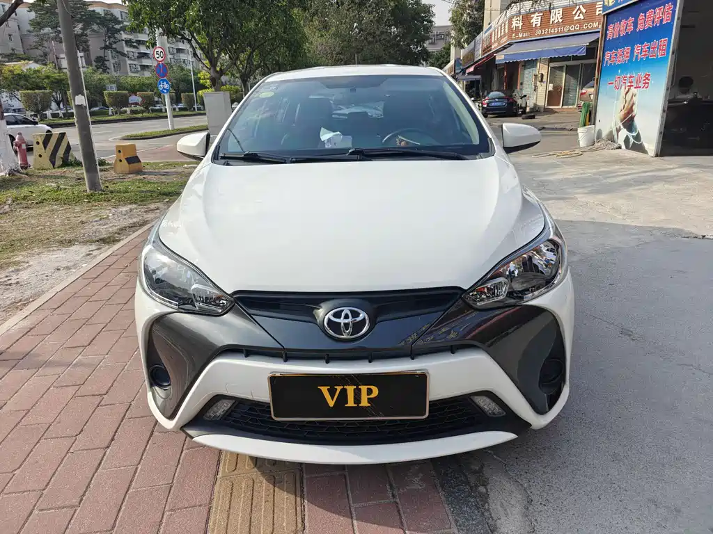 TOYOTA YARIS L ZHIXUAN