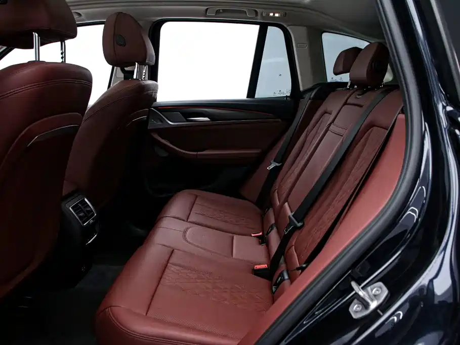 BMW X3 — миниатюра 17