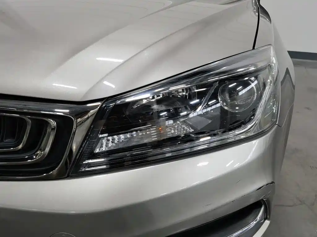 Geely Emgrand — миниатюра 7
