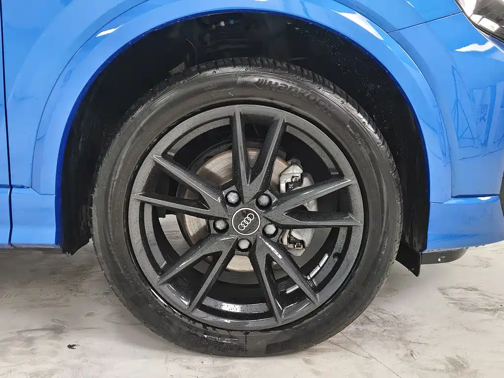 Audi Q2L 35 TFSI Progressive Dynamic Type, фото 3