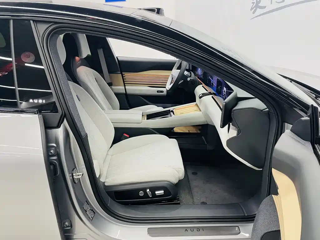 Audi E5 Sportback — миниатюра 9