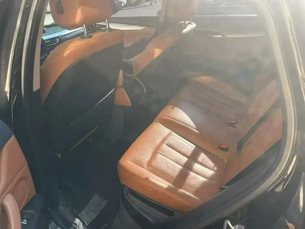 BMW X6 — миниатюра 3