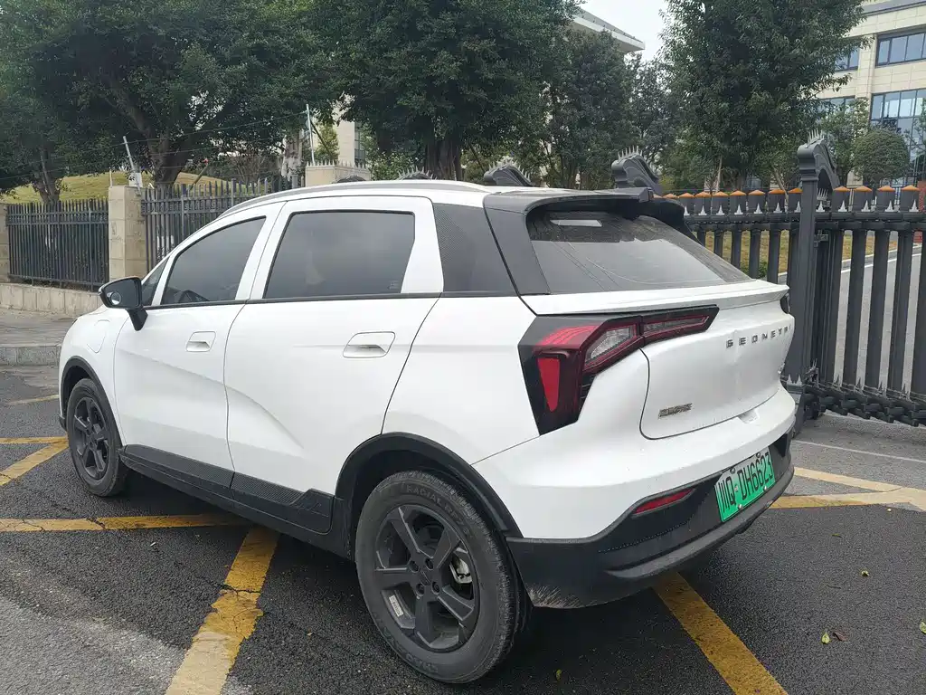 GEELY GEOMETRY E FIREFLY