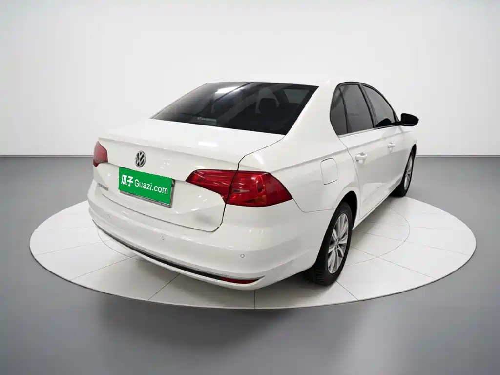 Volkswagen Bora — миниатюра 4