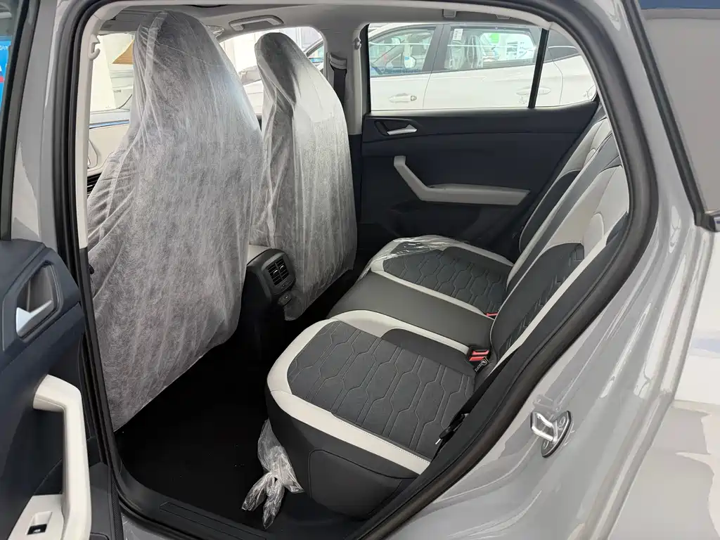 Volkswagen Tharu 2026 1.5L