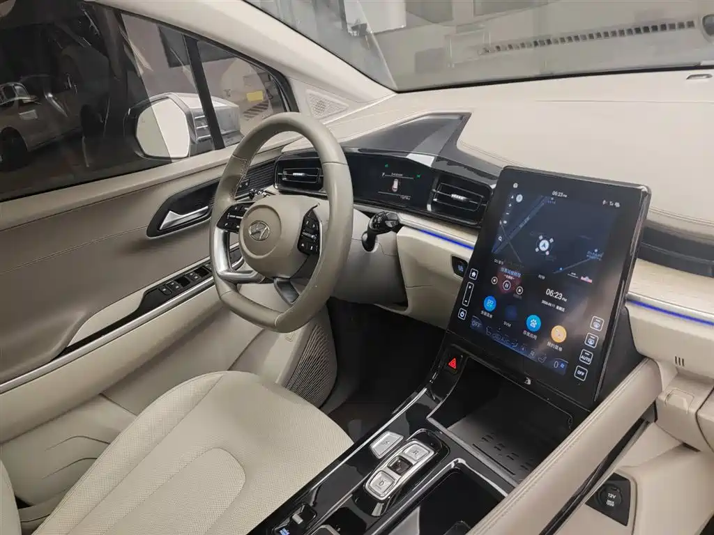 Hyundai Custo — миниатюра 13