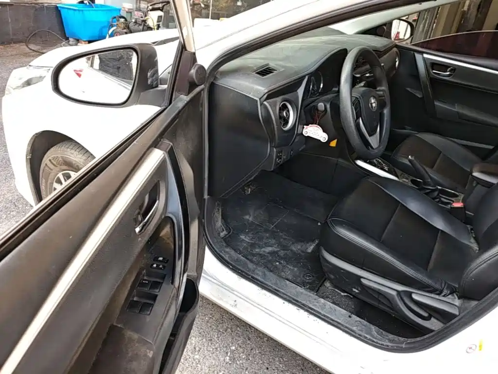 Toyota Corolla — миниатюра 16