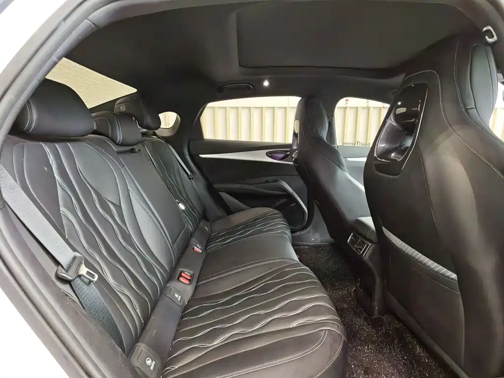 BYD SEAL 06 NEW ENERGY