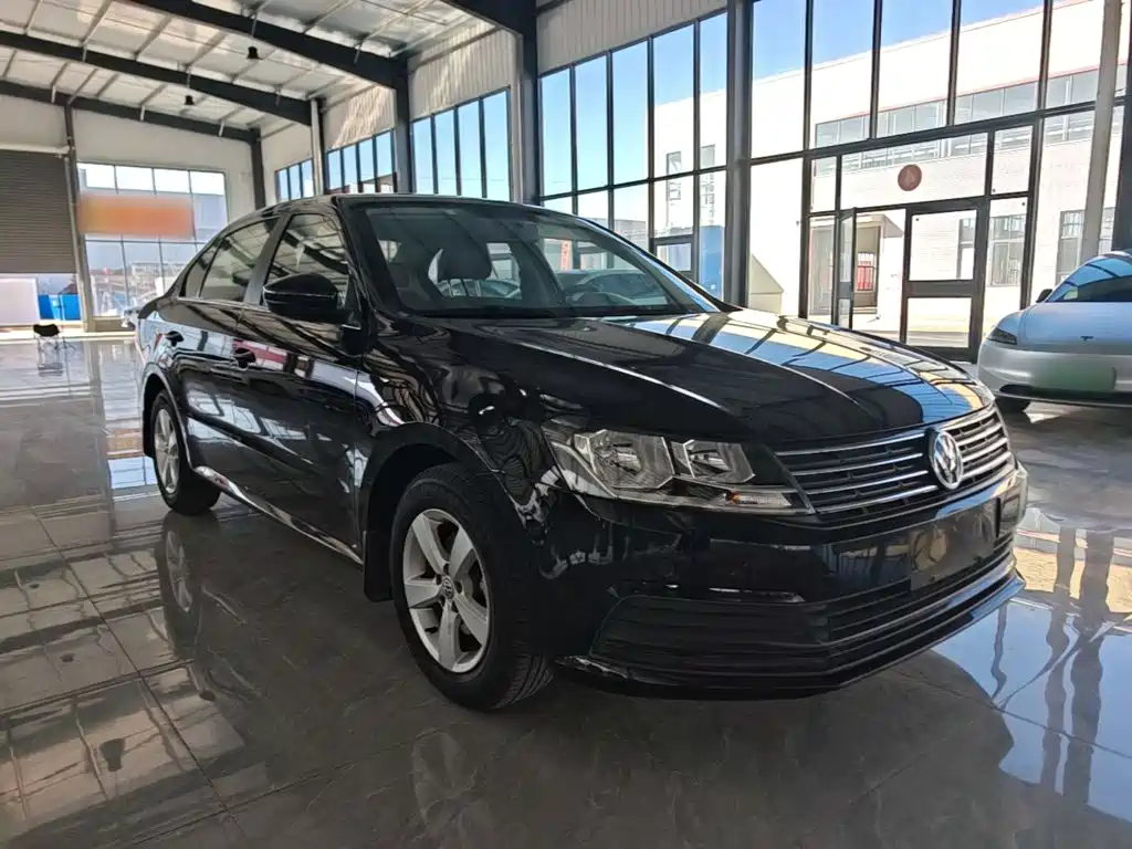 Volkswagen Lavida — миниатюра 4