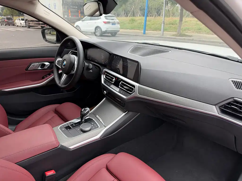 BMW 3 Series — миниатюра 28
