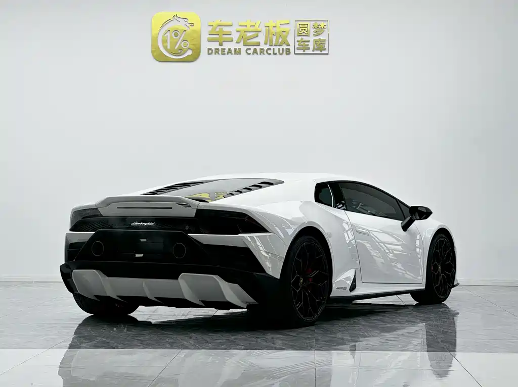 LAMBORGHINI HURACÁN