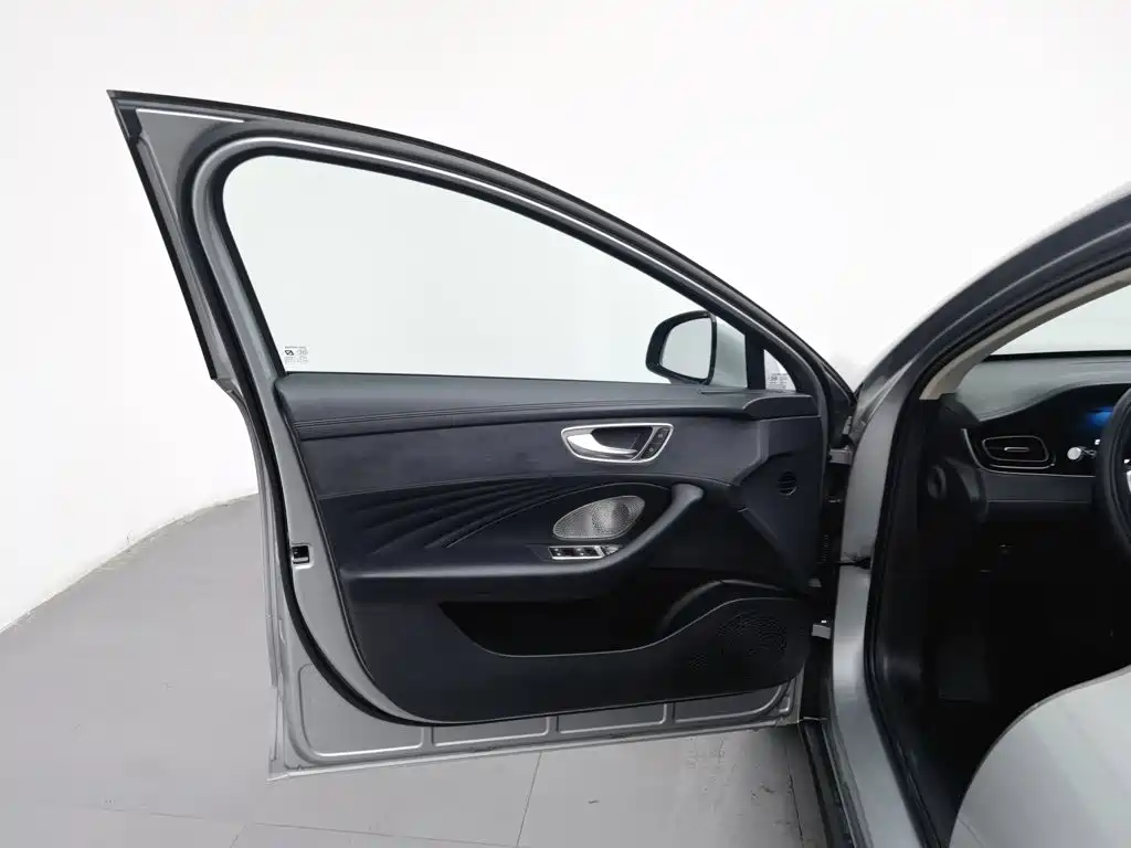 Roewe D7 — миниатюра 8