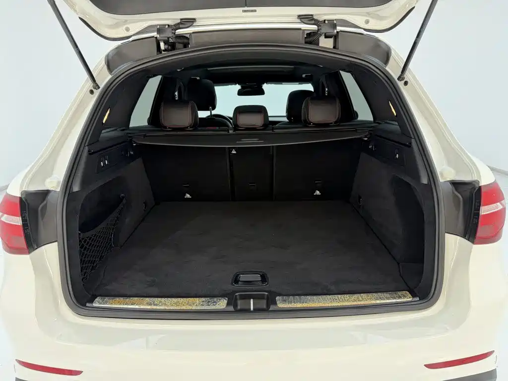 Mercedes-Benz GLC AMG — миниатюра 20