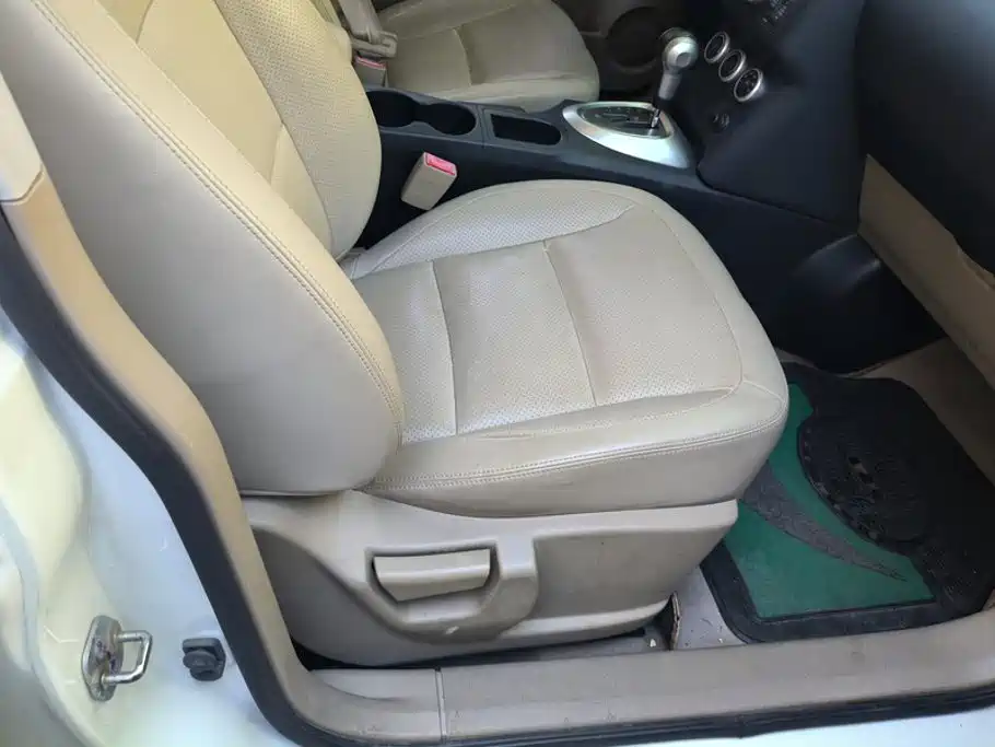 Nissan Qashqai — миниатюра 8