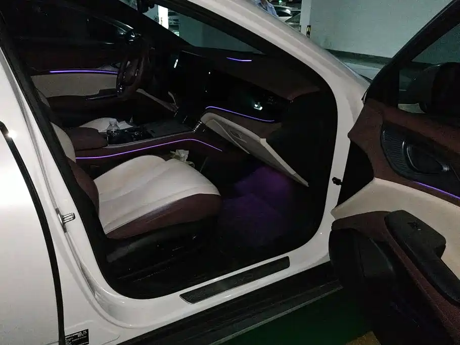 BYD Seal — миниатюра 8