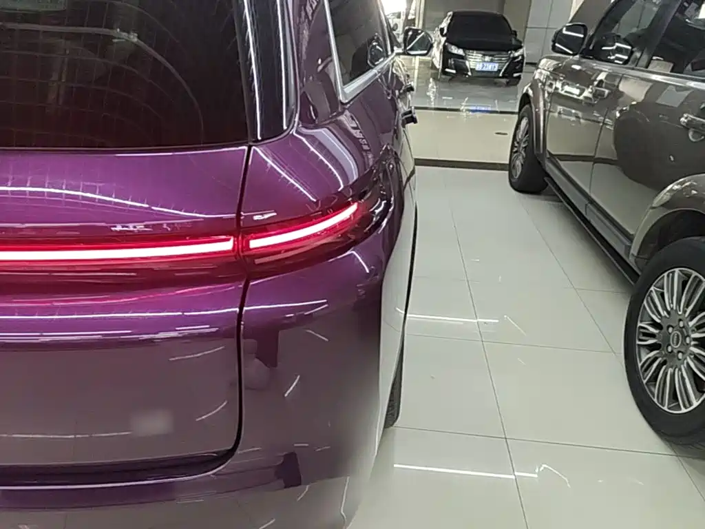 Li Auto Li L8 — миниатюра 8