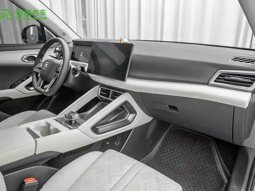 BYD Yuan UP — миниатюра 9